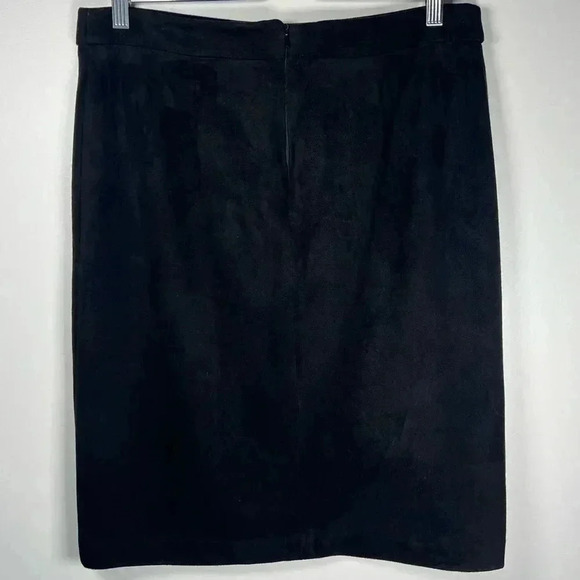 J. McLaughlin “Sonya” Black Skirt Navy Trim Faux Suede Mid Length Women’s Size 8 - Picture 5 of 11